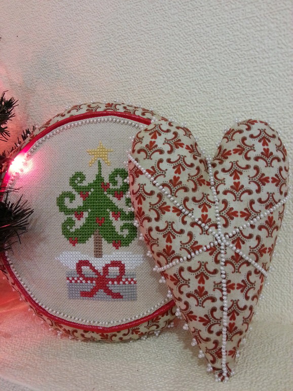 Новогодний комплект. Мини-подушечка и сердечко.