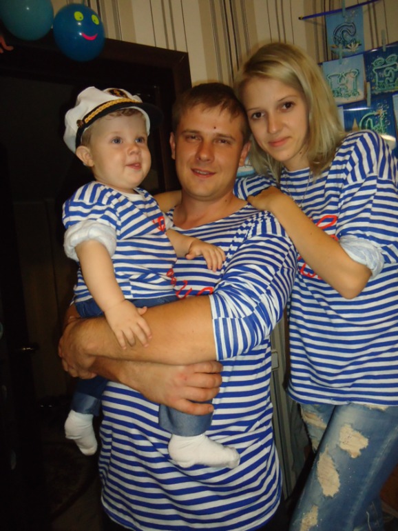 Первый день рождение нашего любимого морячка