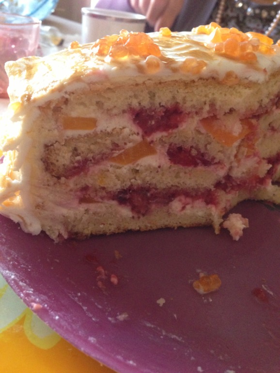 Последние тортики новичка)))