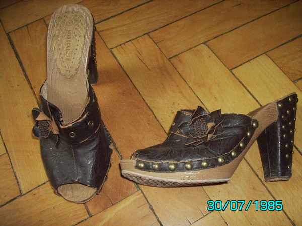 64cad0675104cb1e1b0740769959ce63.jpg