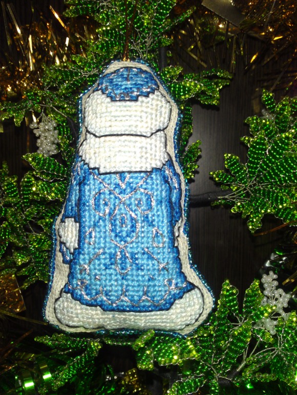 Девочка Снегурочка.