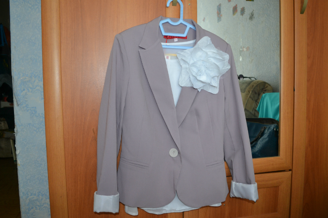 Пристрою костюм Лавелла 44 размер 2700р