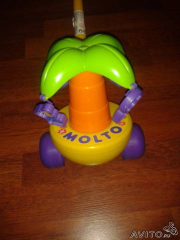 Куплю каталку на палке типа пальма или черепаха можно б/у