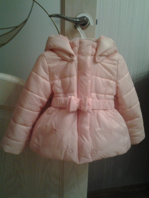 Monnalisa(оригинал) кол.2013-2014г. Новая р.36м,но маломерит,где-то от 1,5-2лет. Цена6500