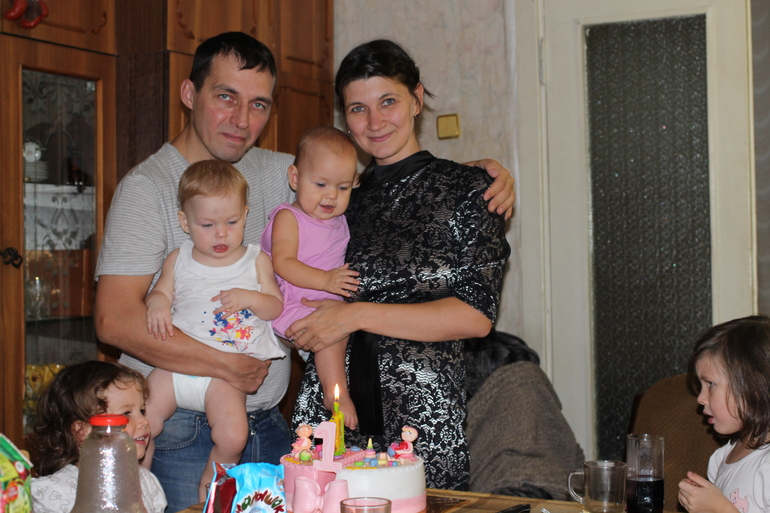 нук вот и нам годик!!!!!!