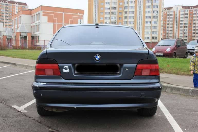 Продаю  BMW 523i АКПП