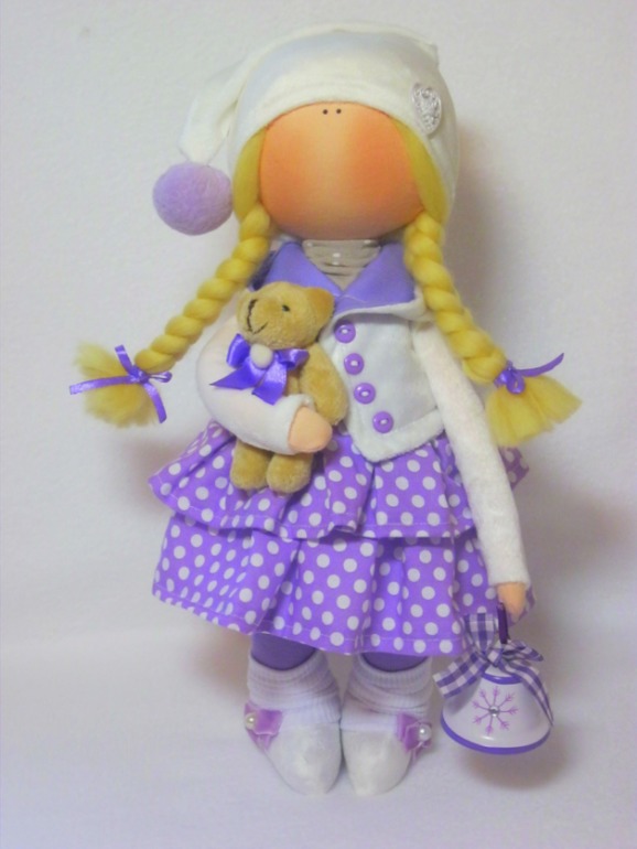 В сиреневом...