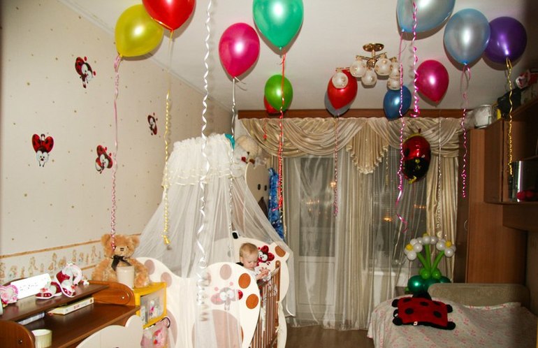 вот и нам исполнился годик!=)