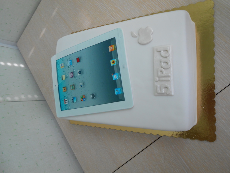 Торт - шутка для мужа, который хотел iPad 5)