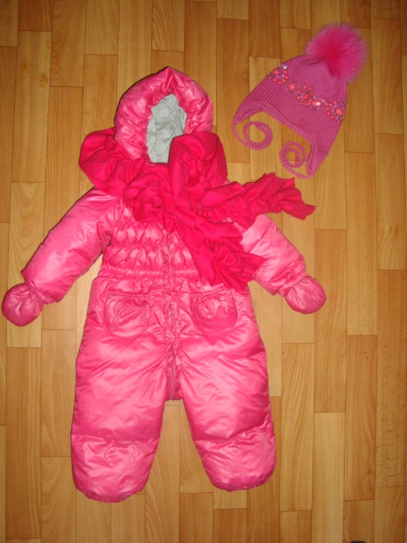 PAPER MOON 9-12мес + шапочка Ту-Ту и сапожки Crocs