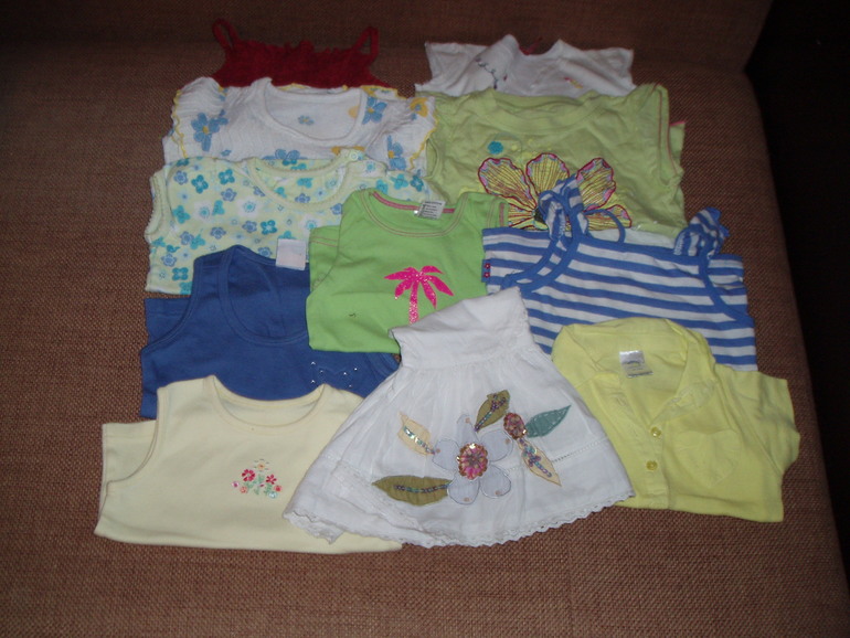 Много одежды на лето на девочку 1-2 лет