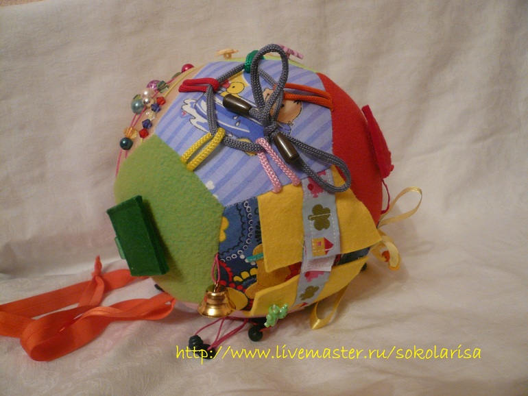 Мячик с игровыми гранями