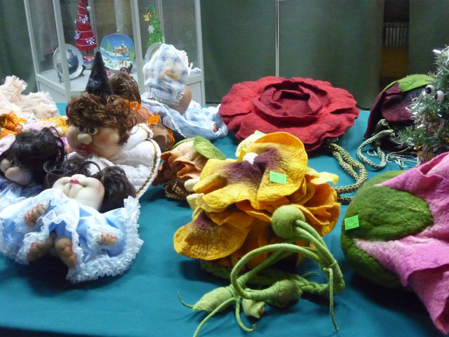 Выставка-ярмарка "Новогодний сувенир"