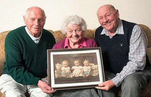 Тройняшкам 80 лет