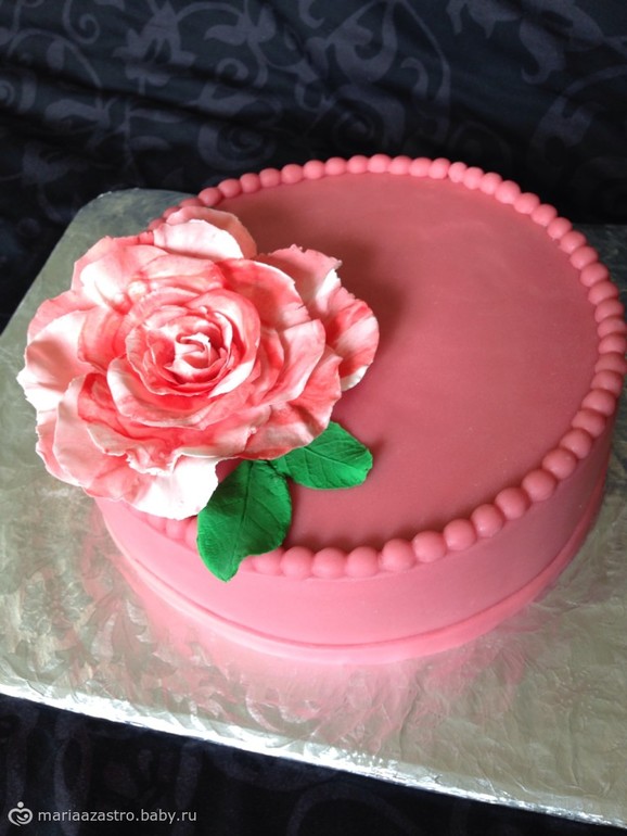 тортик с розой