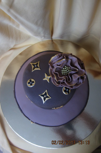 тортик Луи Виттончик (Louis Vuitton)