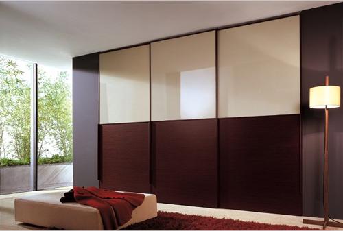 Помогите с выбором шкафа-купе. С его цветом .