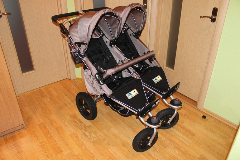Коляска для двойни ( 2 в 1) TFK Twinner Twist Duo
