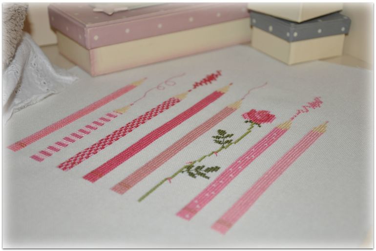 Карандаши и роза, Казуко Аоки