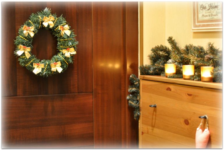 Ну, и наше новогоднее украшение квартиры!