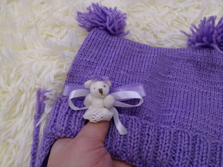 Шапочки на девочку на 12 мес.