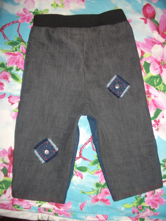 Сшились штанишки для крестника