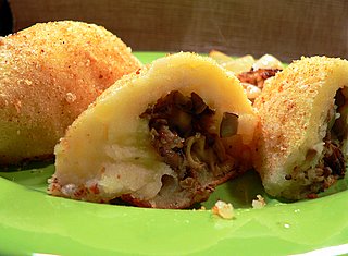 Картофельные зразы с грибной начинкой