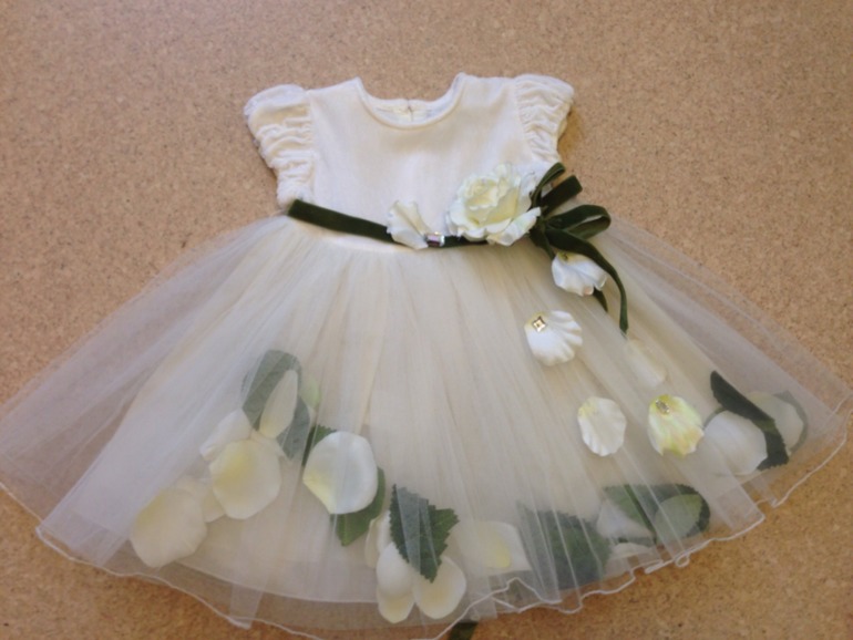 Куплю праздничное платье с лепестками фирмы KIDS DREAM (США) или LESY на 18 мес.