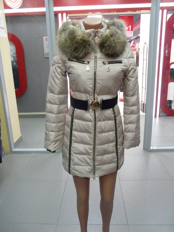 Женские Куртки Moncler, Elisabetta Franchi, Kadali и др.