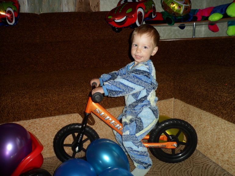 Утро уже двухлетнего мальчишки!!!