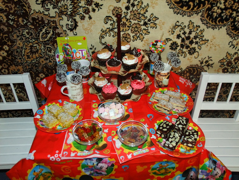 Нам 3 года!!!