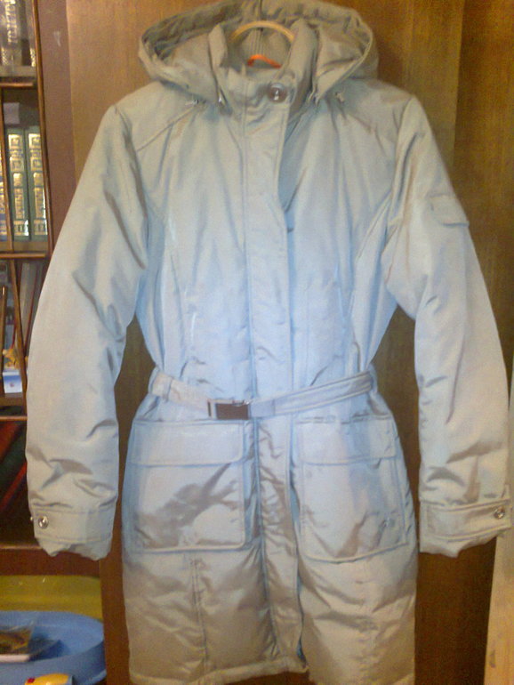 Пуховик 46-48 размер, 1800р.