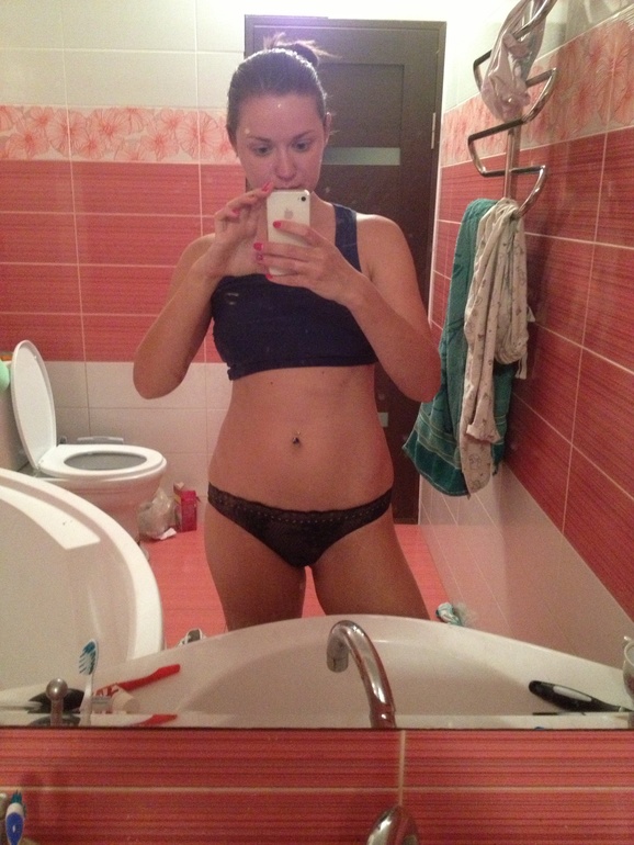 Снова в строю .. Вернее даже не выпадала... Или я вернулась... Фото под катом