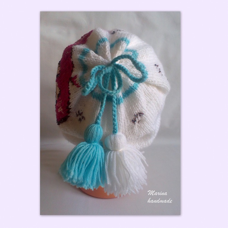 Шапочка "Винкс. Текна" и манишка для девочки на зиму.