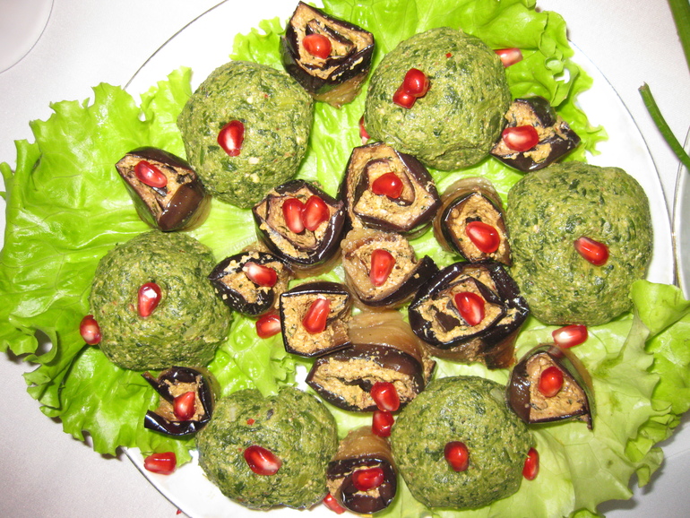 Баклажаны и Шпинат с орехами!