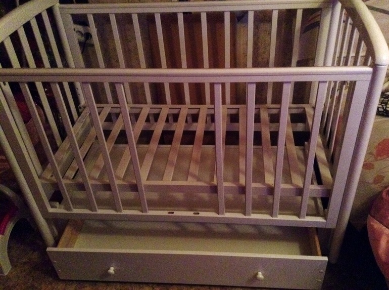 Детская кровать кубаньлесстрой с маятником 6000, матрас в подарок