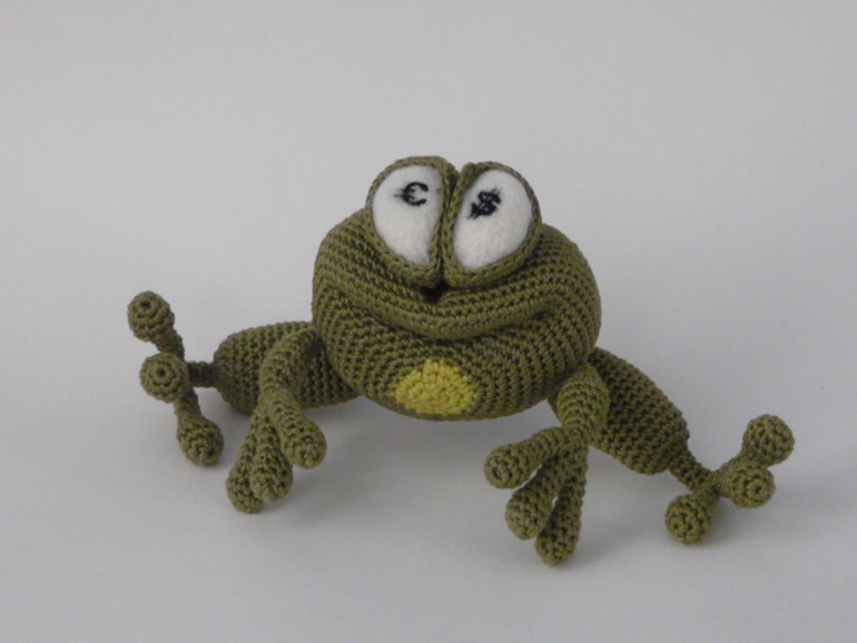 Лягух-талисман.