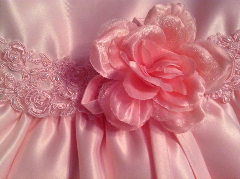 НАРЯДНЫЕ ПЛАТЬЯ ДЛЯ ДЕВОЧЕК И КОСТЮМЫ ДЛЯ МАЛЬЧИКОВ KIDS DREAM В НАЛИЧИИ