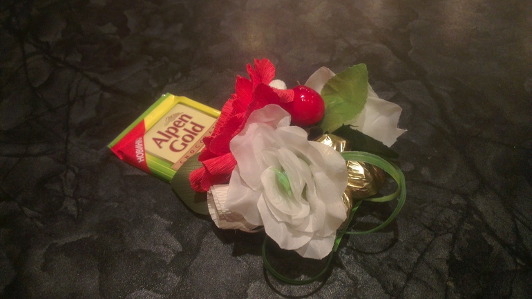 Наши мини подарки воспитателям!