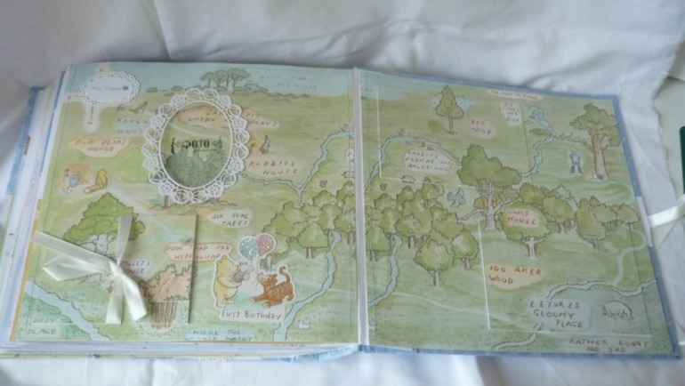 Альбом для Ванечки с Винни пухом.