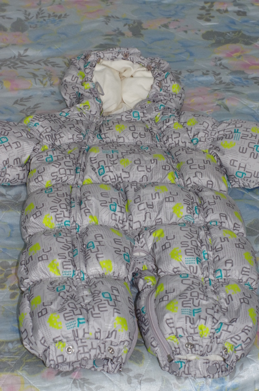 Зимний пуховой комбинезон-трансформер Baby club. 80/86. 1600 руб.