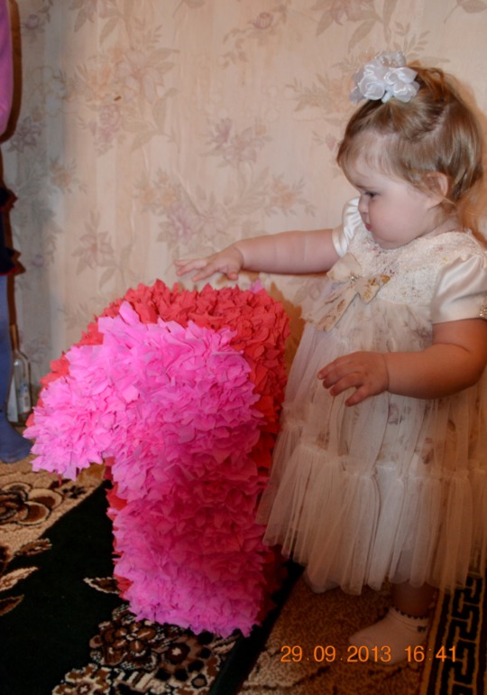 Наше ГОДОВАСИЕ))) Нашей Лизоньке 1 год)