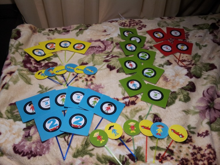 Украшалки для маленького любителя машинок)