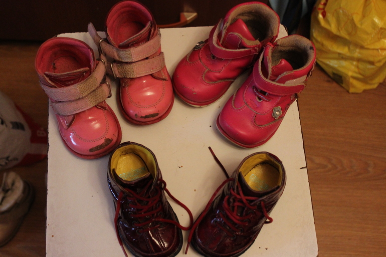 Обувь от 18 до 22 размера на девочку. Б\у и есть новые.