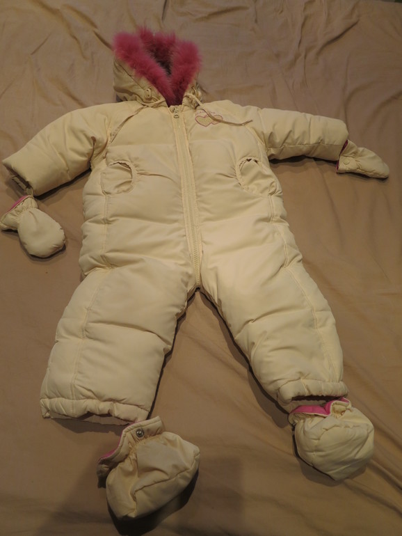 Зимний комбинезон пух для девочки 9-12 мес