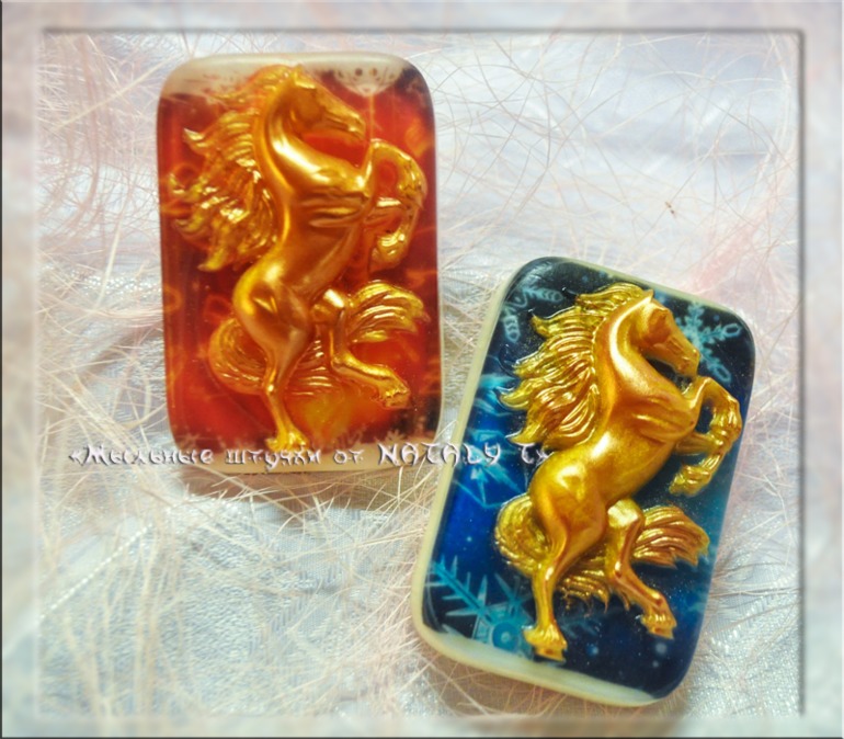 Продолжение темы лошадок))))