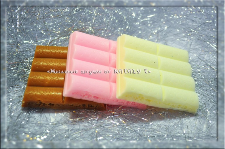 Новый год к нам мчится......)))