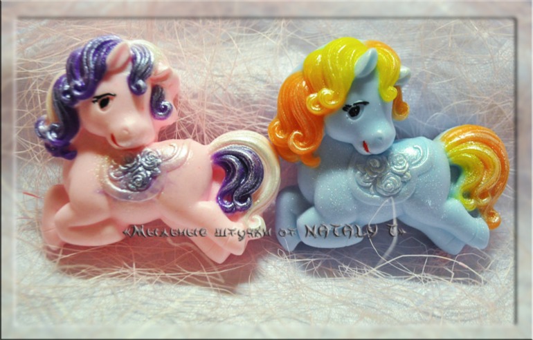 Мумики и еще лошадки)))