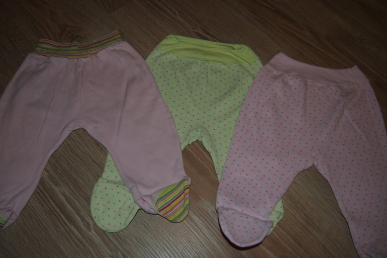 для девочки от рождения до 1,5 годика все сезоны