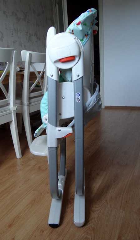 Продается стульчик CHICCO POLLY MAGIC - 4000 руб.